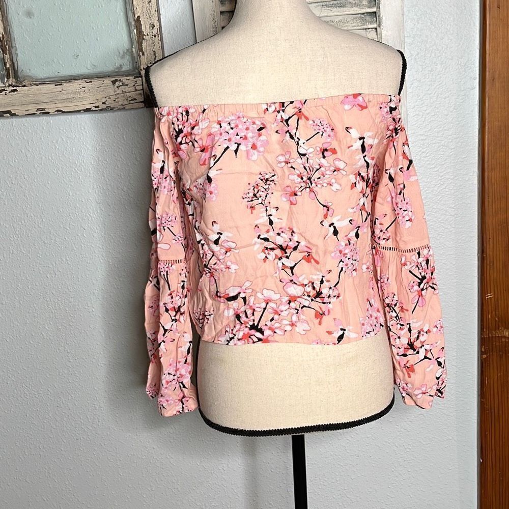 Cupcakes And Cashmere Cherry Blossom Off Shoulder Blouse Crop Top Trim Size Extr - Picture 7 of 11